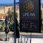 Life Guest house Saint Julian's