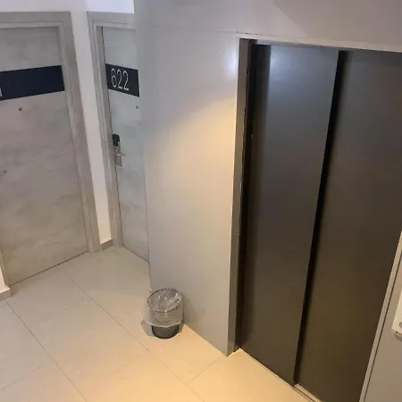 Life Guest house