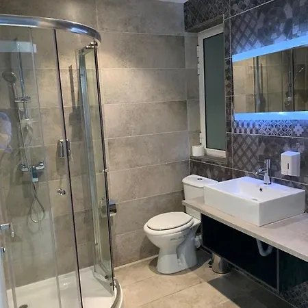 Pensjonat Life Suites 3*