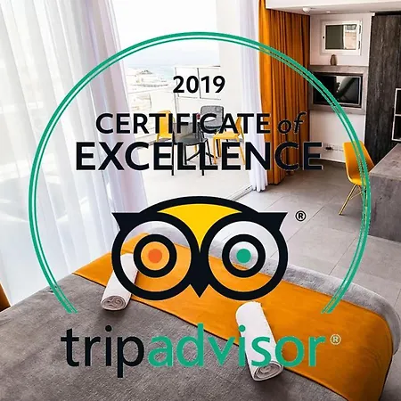 Life Suites 3* St. Julian's