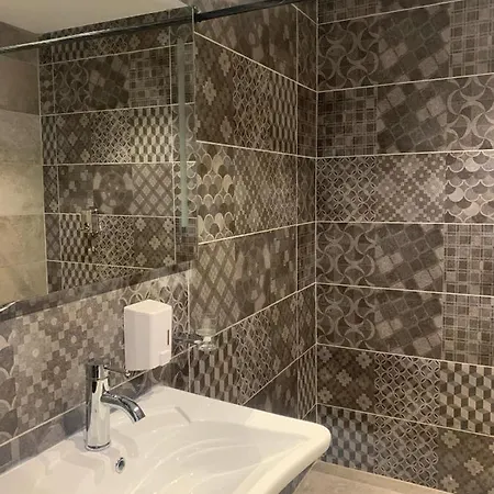 Pensionat Life Suites 3*